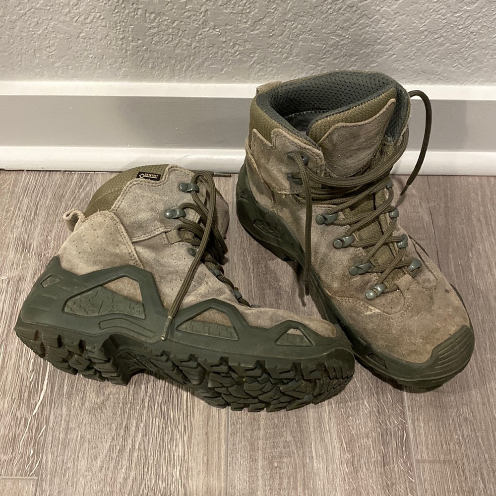 Lowa boots